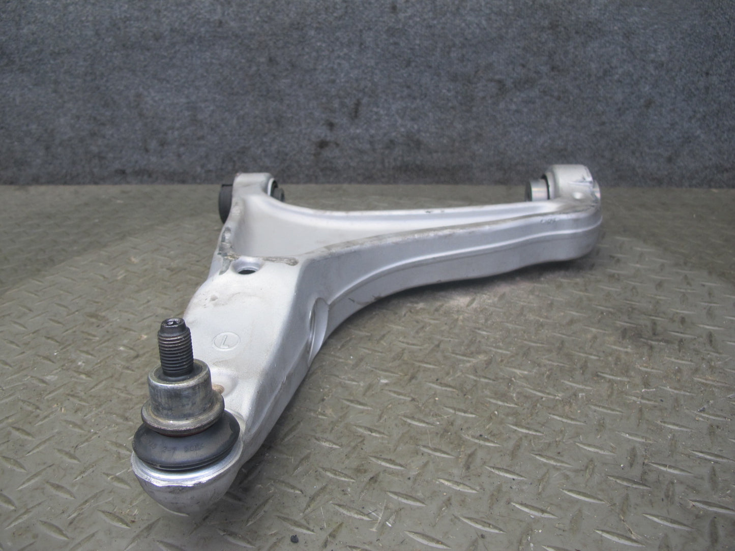 2017-2020 Maserati Levante M161 Front Left Driver Side Lower Control Arm