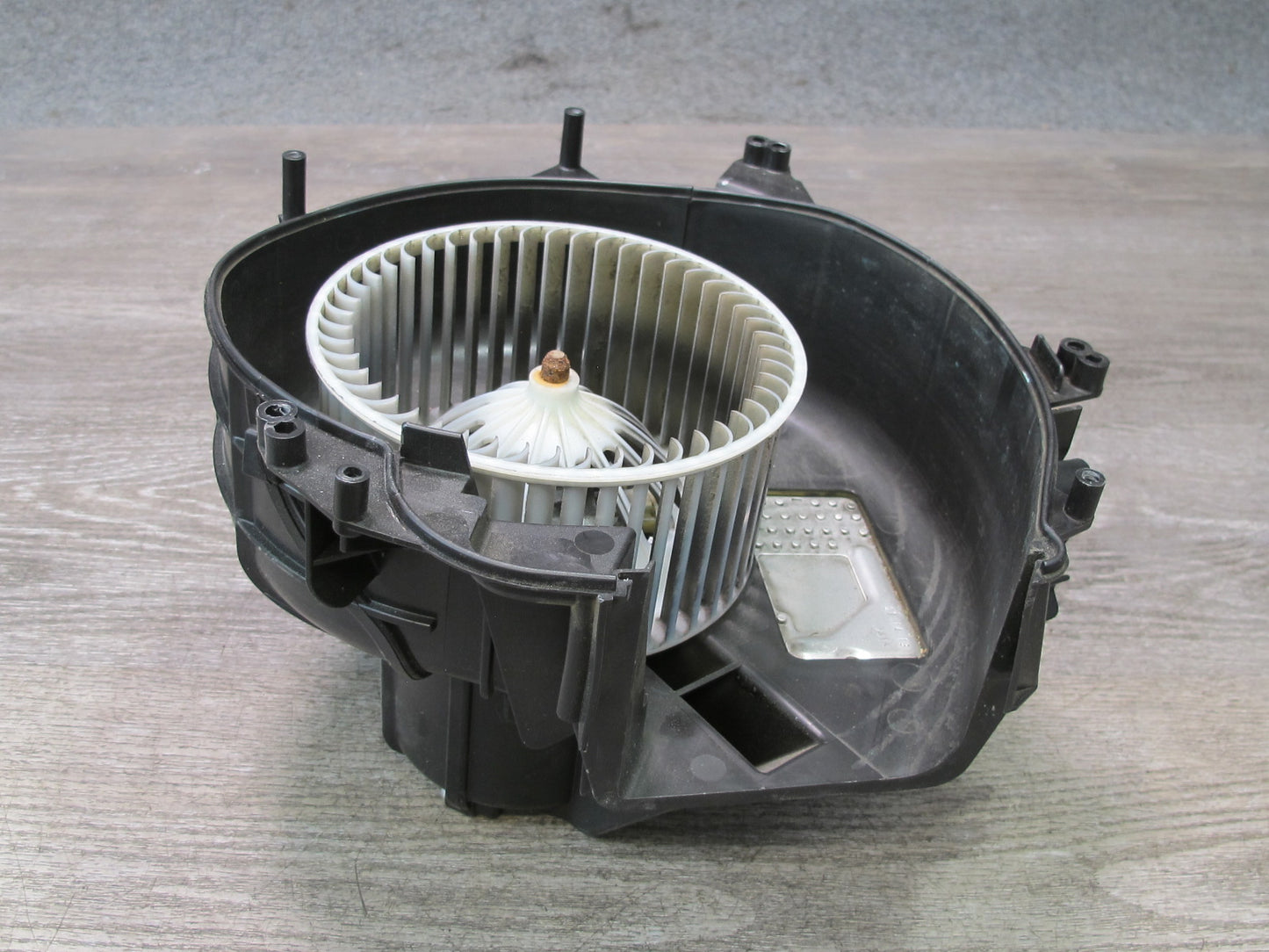 2012-2015 BMW F12 F13 F06 M6 A/C Air Condition Heater Blower Motor Assembly Unit