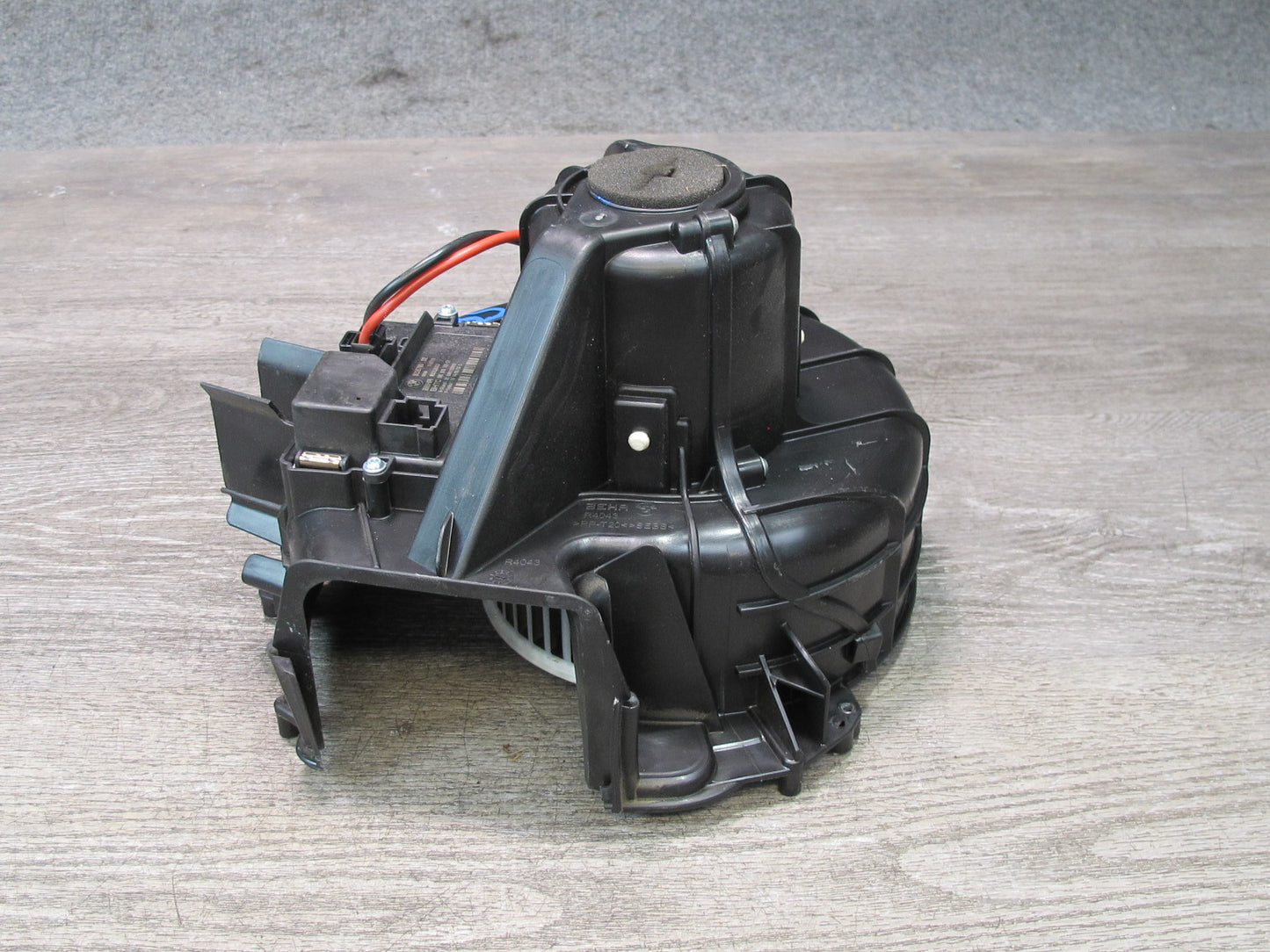2012-2015 BMW F12 F13 F06 M6 A/C Air Condition Heater Blower Motor Assembly Unit