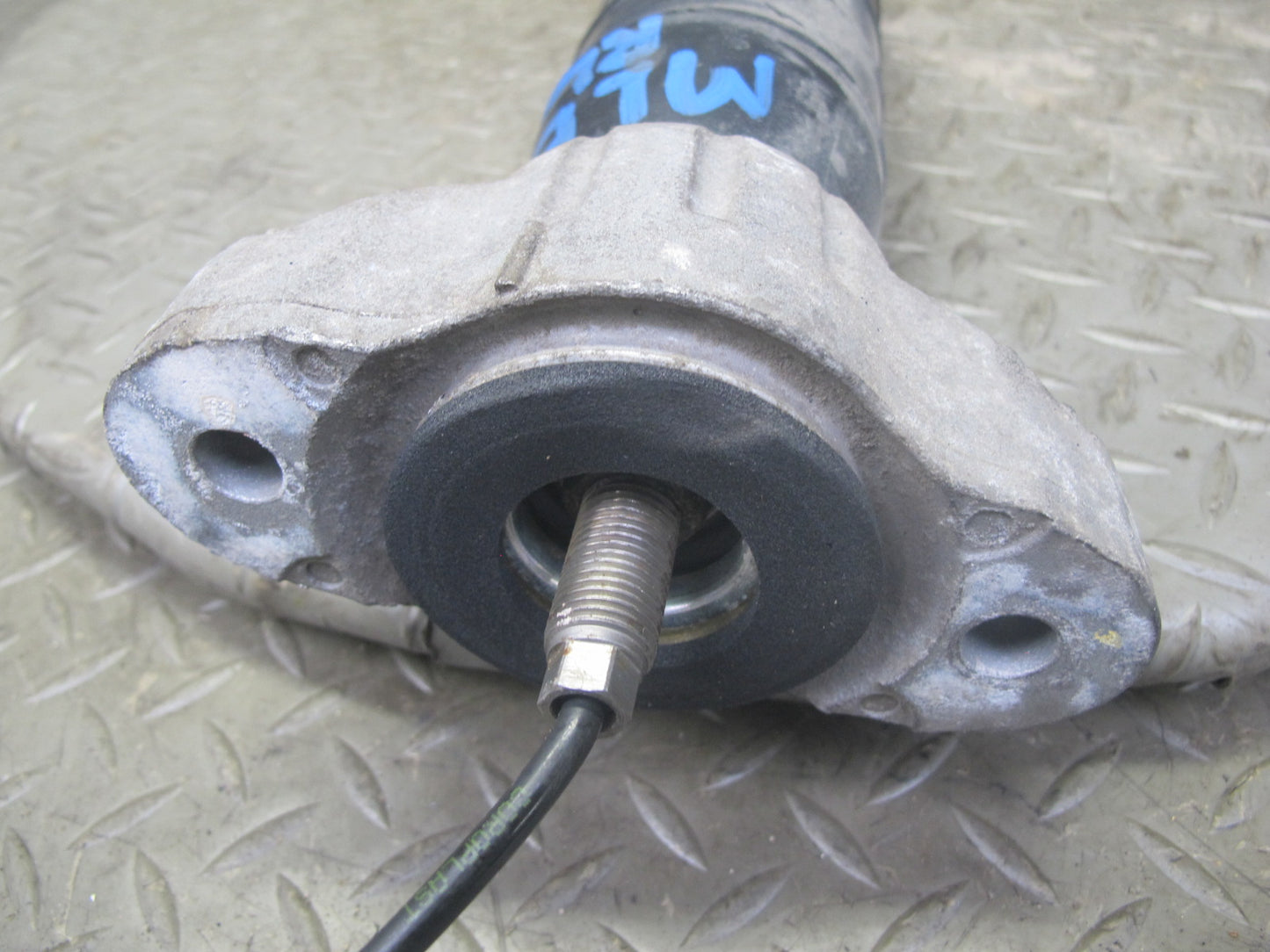 2017-2020 Maserati Levante M161 AWD Rear Left Side Air Strut Shock Absorber