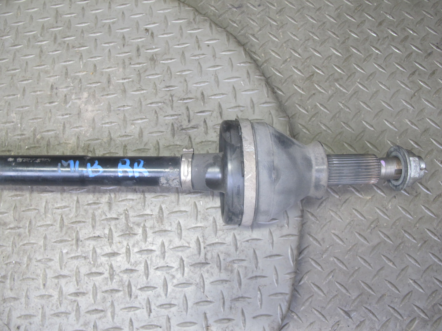 2017-2020 Maserati Levante M161 3.0L AWD Rear Left or Right Side Axle Half Shaft