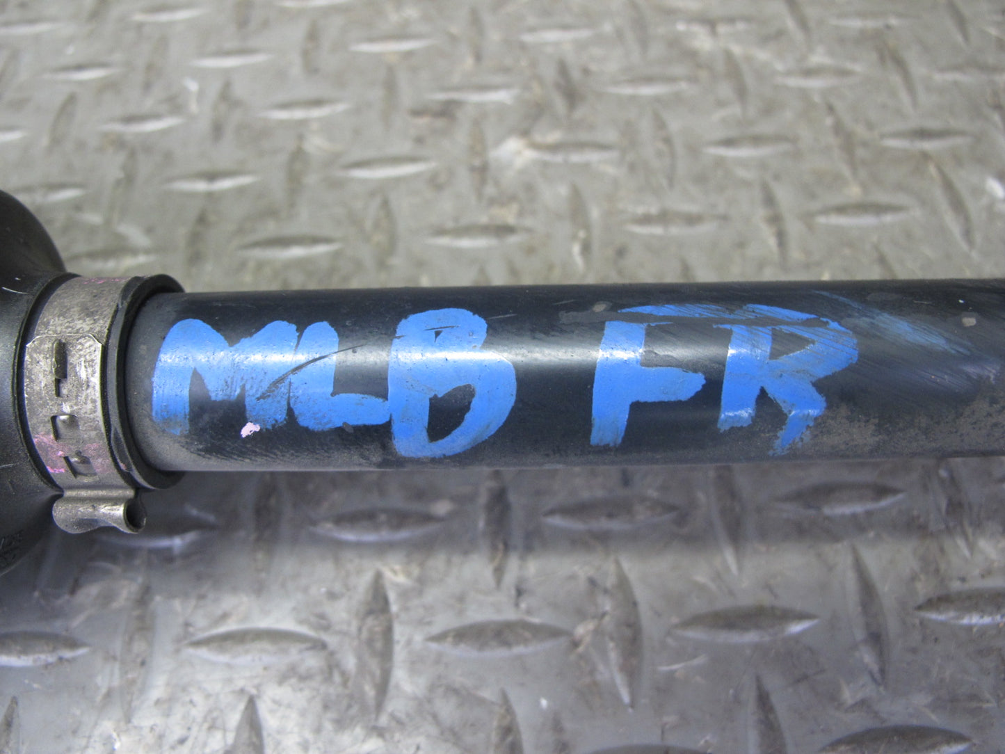 2017-2020 Maserati Levante M161 3.0L AWD Front Right Side Suspension Axle Shaft