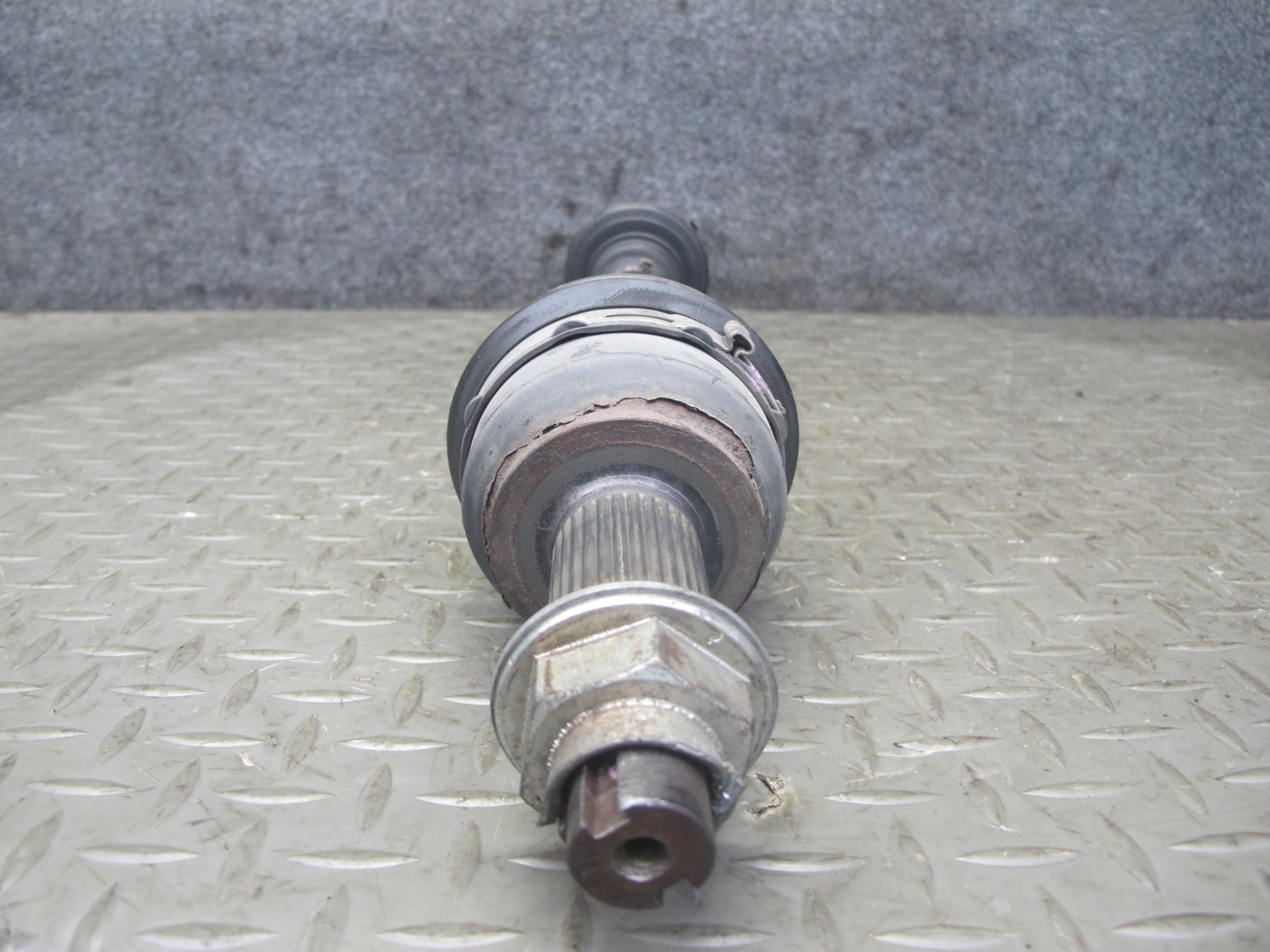 2017-2020 Maserati Levante M161 3.0L AWD Front Right Side Suspension Axle Shaft