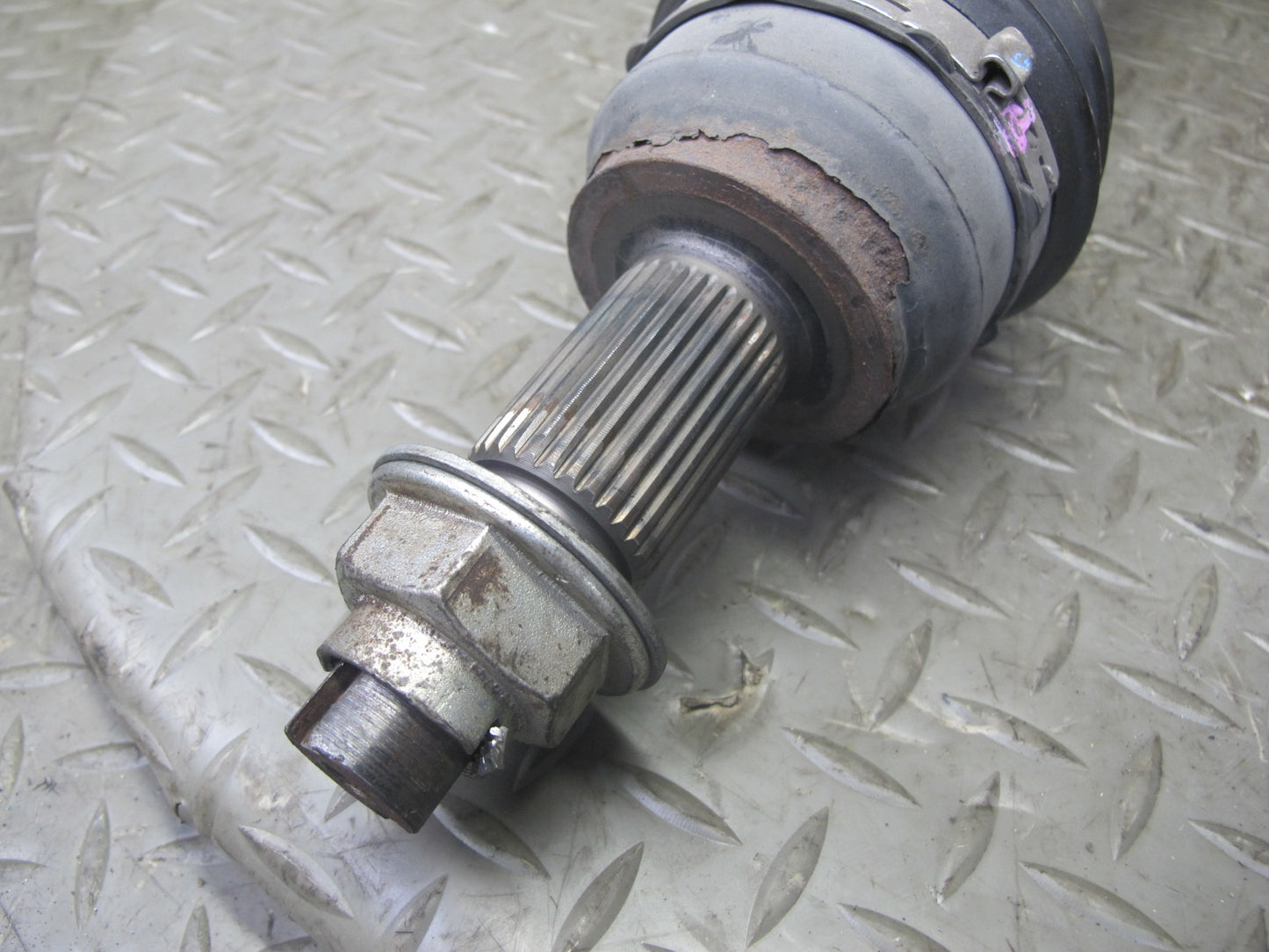 2017-2020 Maserati Levante M161 3.0L AWD Front Right Side Suspension Axle Shaft