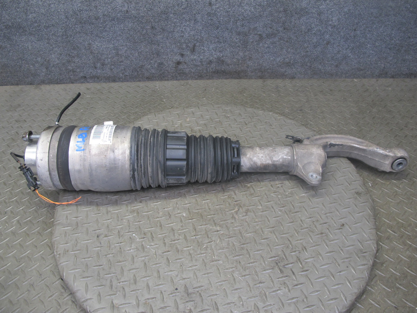 2017-2020 Maserati Levante M161 AWD Front Left Air Strut Shock Absorber 94K