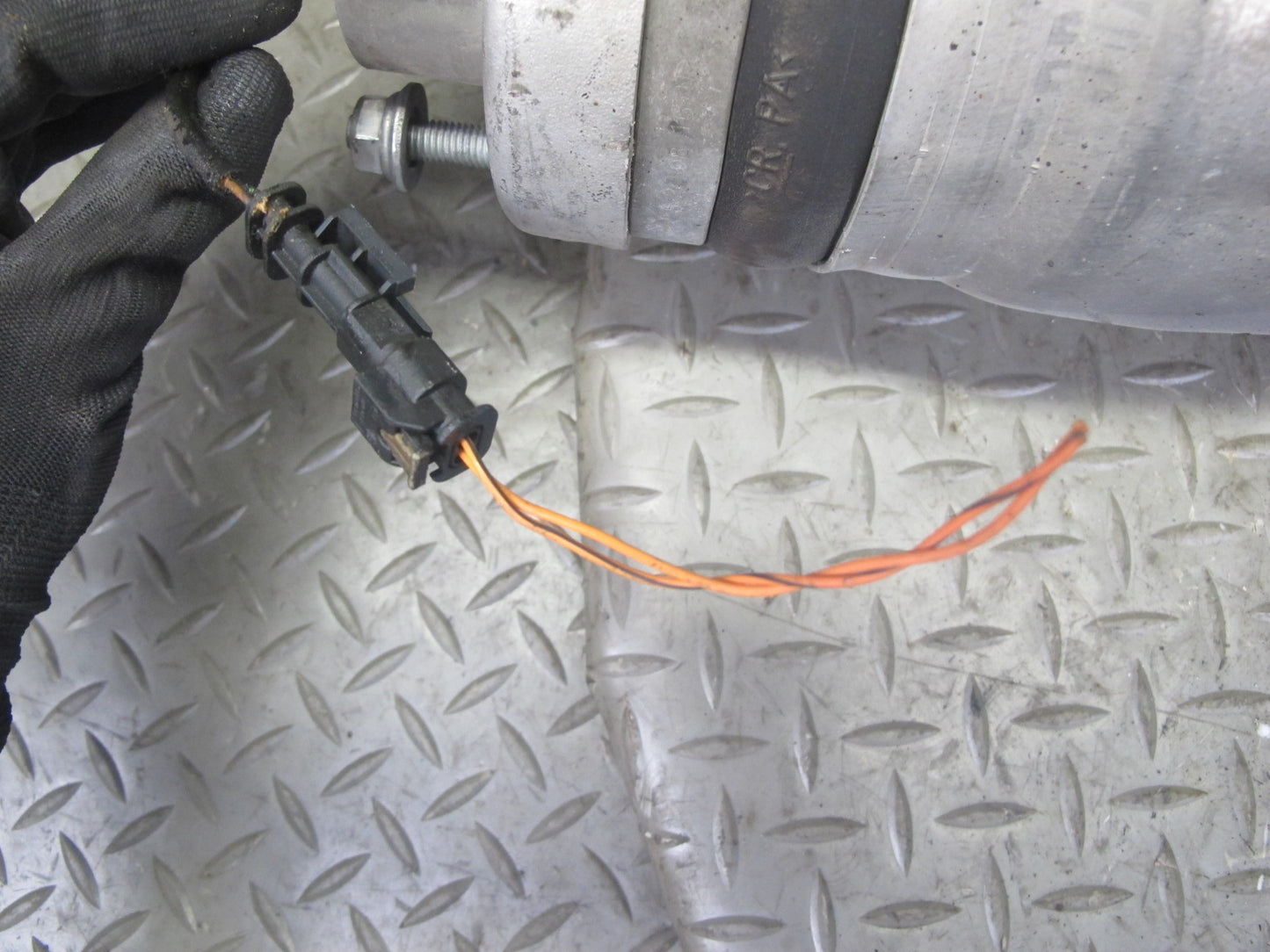 2017-2020 Maserati Levante M161 AWD Front Left Air Strut Shock Absorber 94K