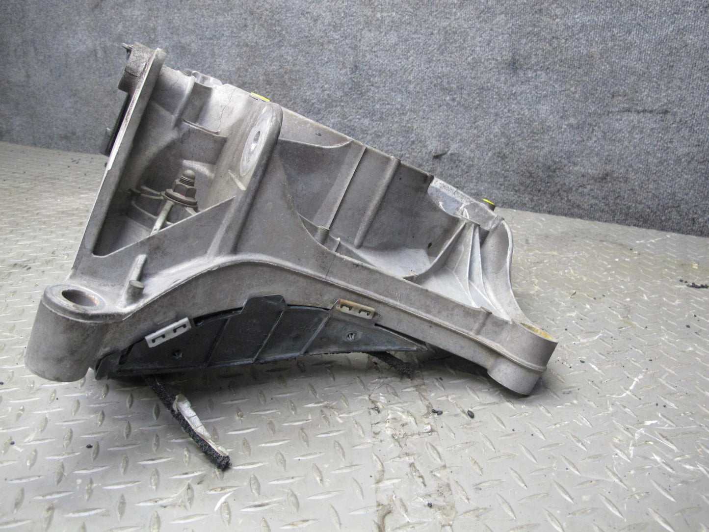 06-13 Lexus IS250 RWD Front Suspension Crossmember Sub Frame Subframe OEM