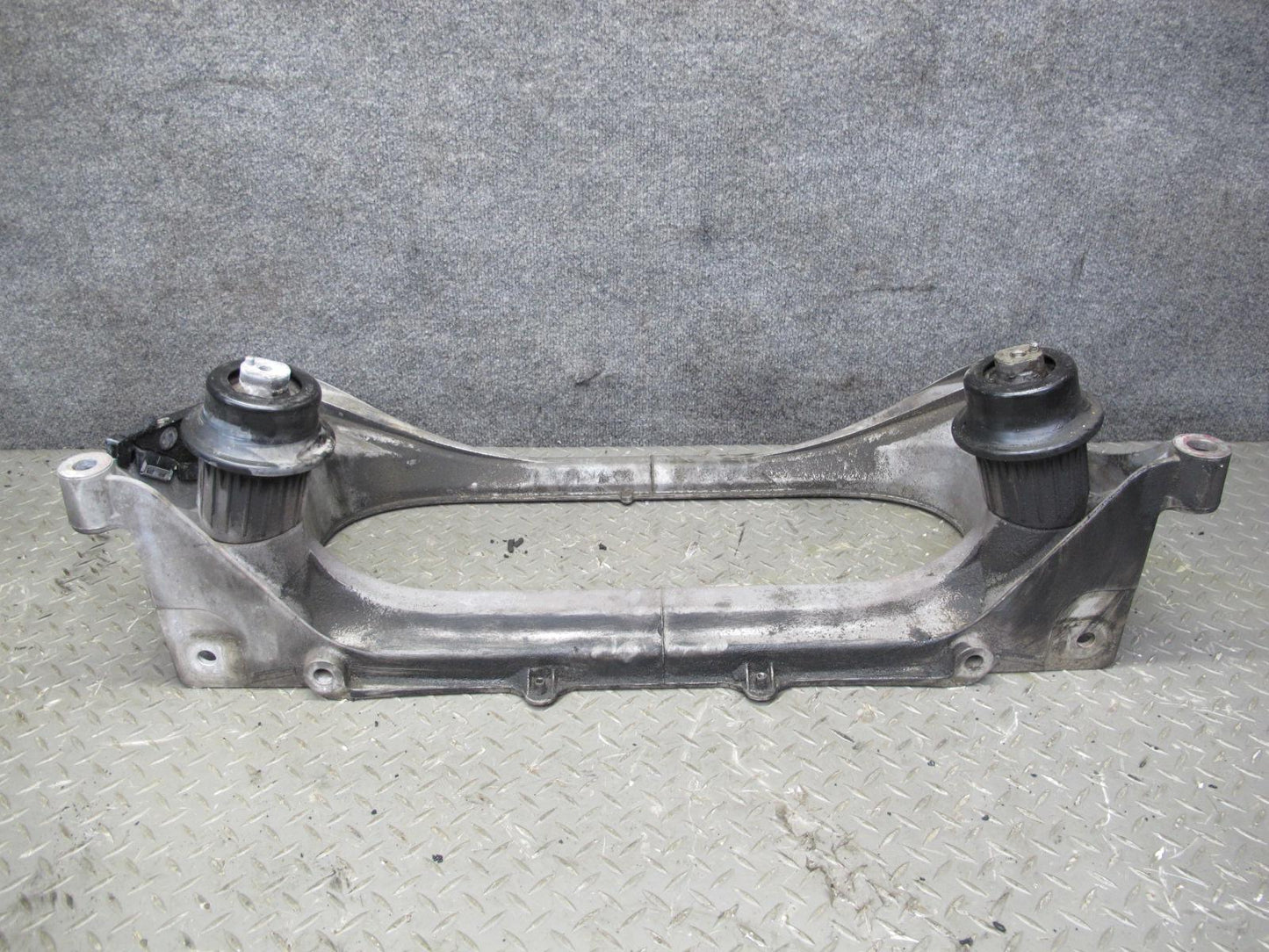 06-13 Lexus IS250 RWD Front Suspension Crossmember Sub Frame Subframe OEM