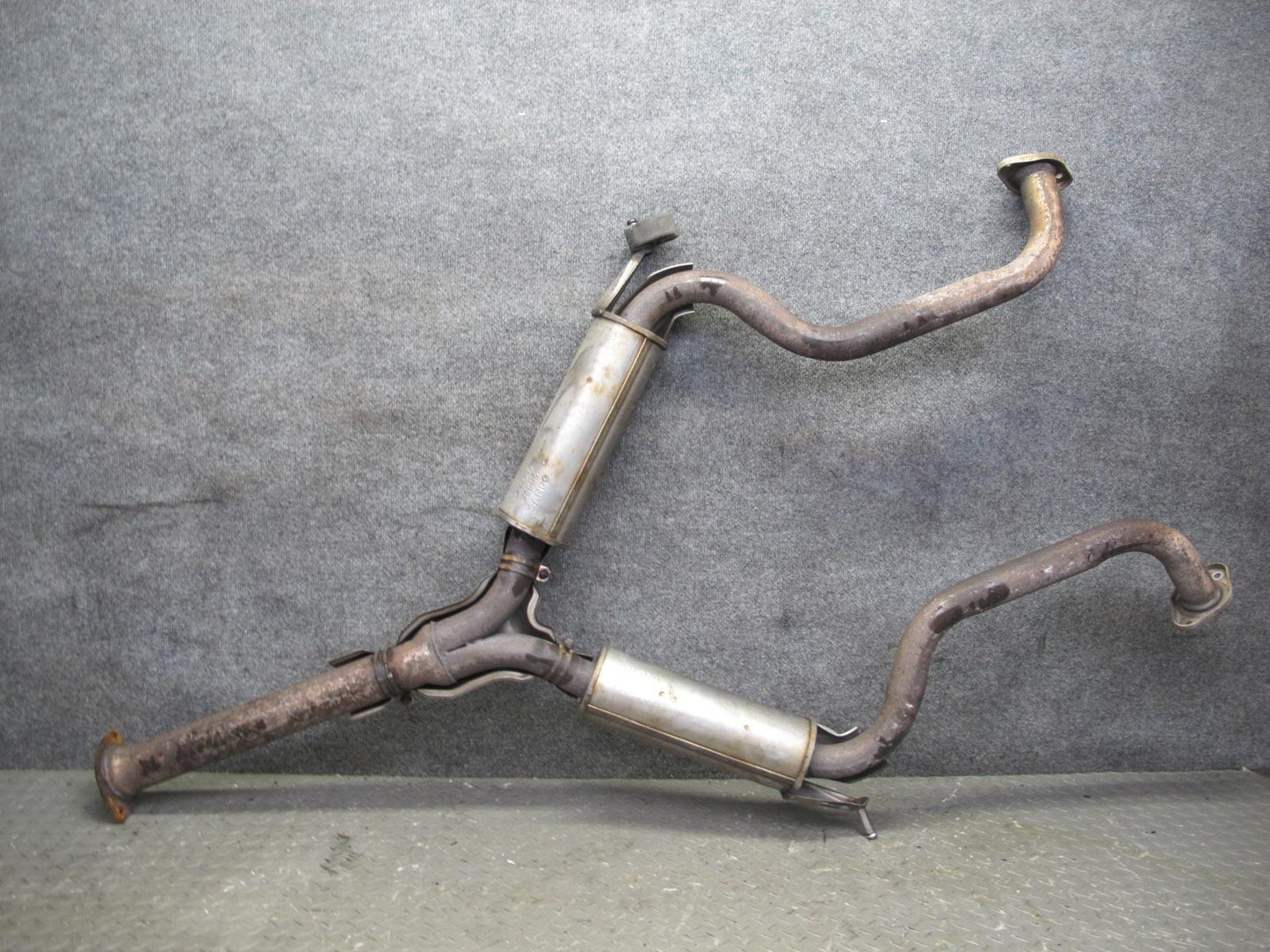 92-00 Lexus JZZ31L SC300 2JZGE Rear Exhaust Pipe Resonator OEM