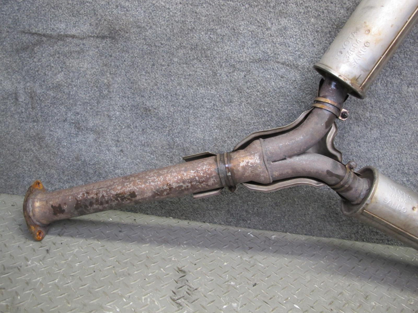 92-00 Lexus JZZ31L SC300 2JZGE Rear Exhaust Pipe Resonator OEM