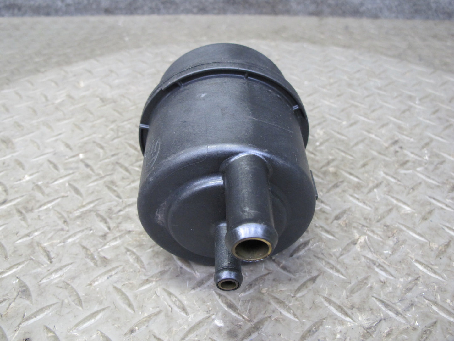 2017-2020 Maserati Levante Power Steering Fluid Oil Tank Reservoir