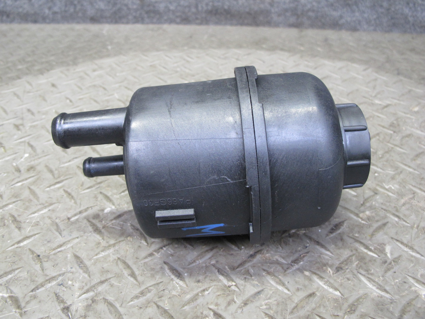 2017-2020 Maserati Levante Power Steering Fluid Oil Tank Reservoir