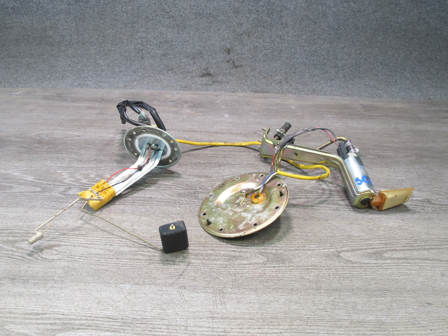 92-94 Lexus JZZ31L SC400 SC300 Fuel Pump Level Sensor Sending Unit Set