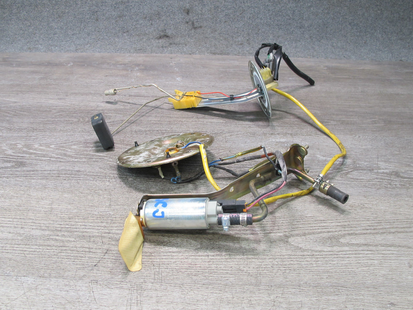 92-94 Lexus JZZ31L SC400 SC300 Fuel Pump Level Sensor Sending Unit Set
