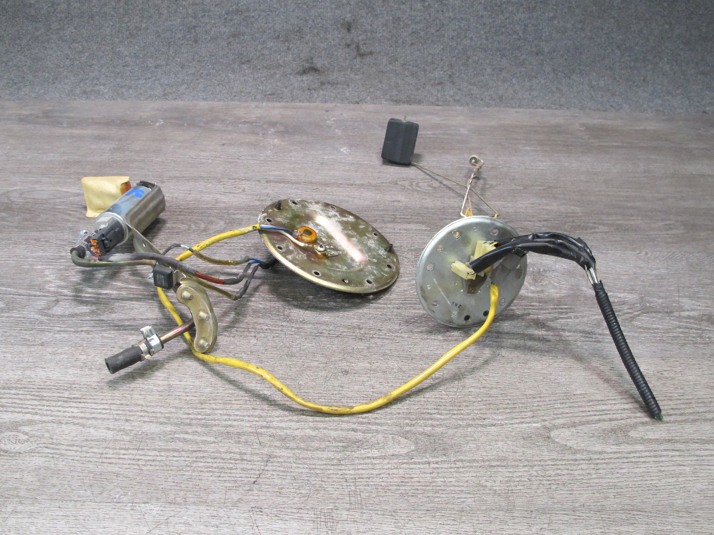 92-94 Lexus JZZ31L SC400 SC300 Fuel Pump Level Sensor Sending Unit Set