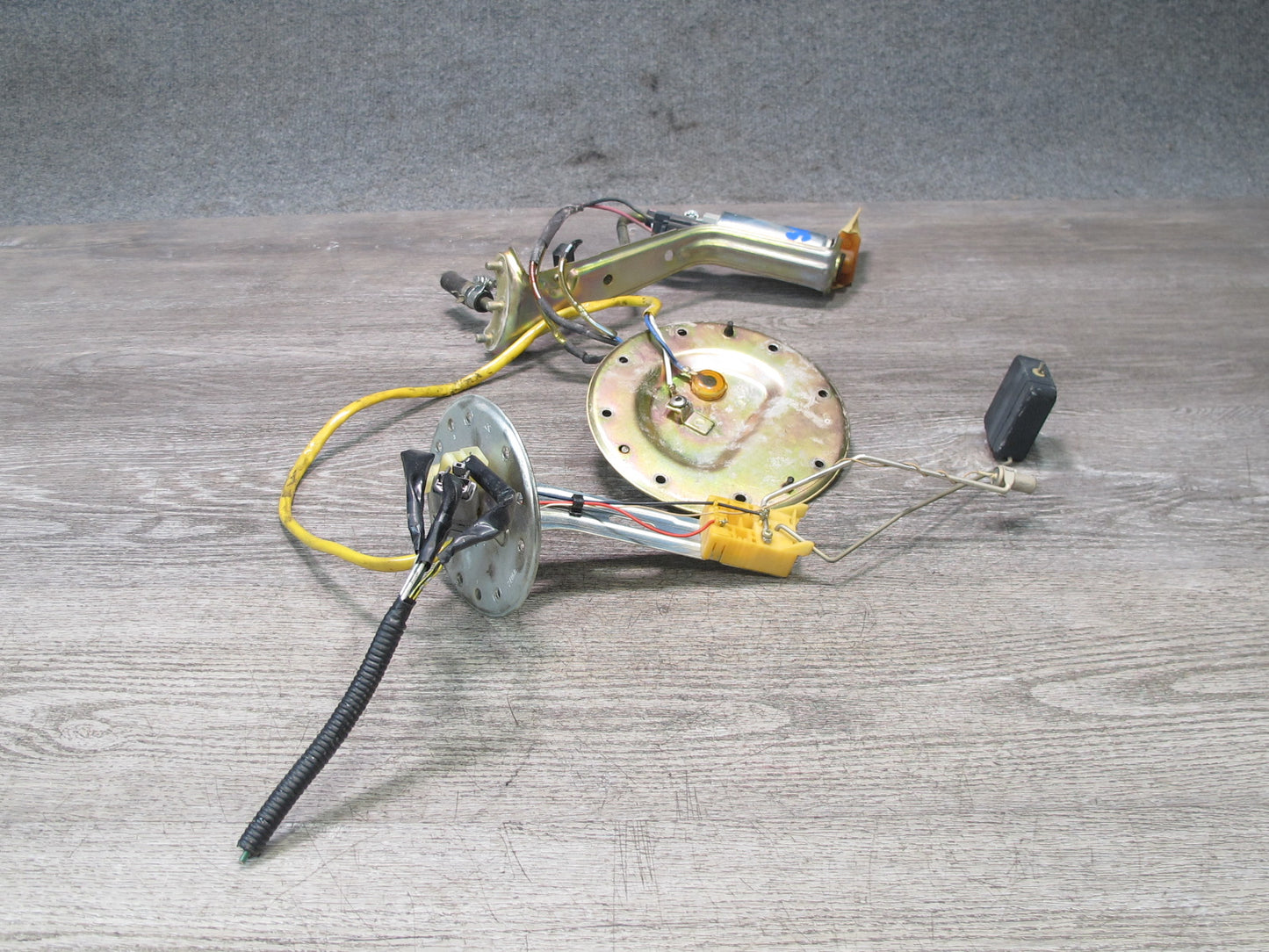 92-94 Lexus JZZ31L SC400 SC300 Fuel Pump Level Sensor Sending Unit Set