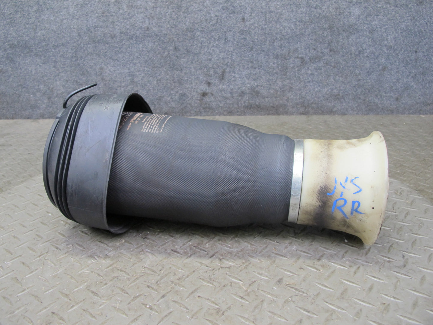 2010-2014 BMW E71 X6M AWD Rear Left & Right Air Spring Shock Set of 2