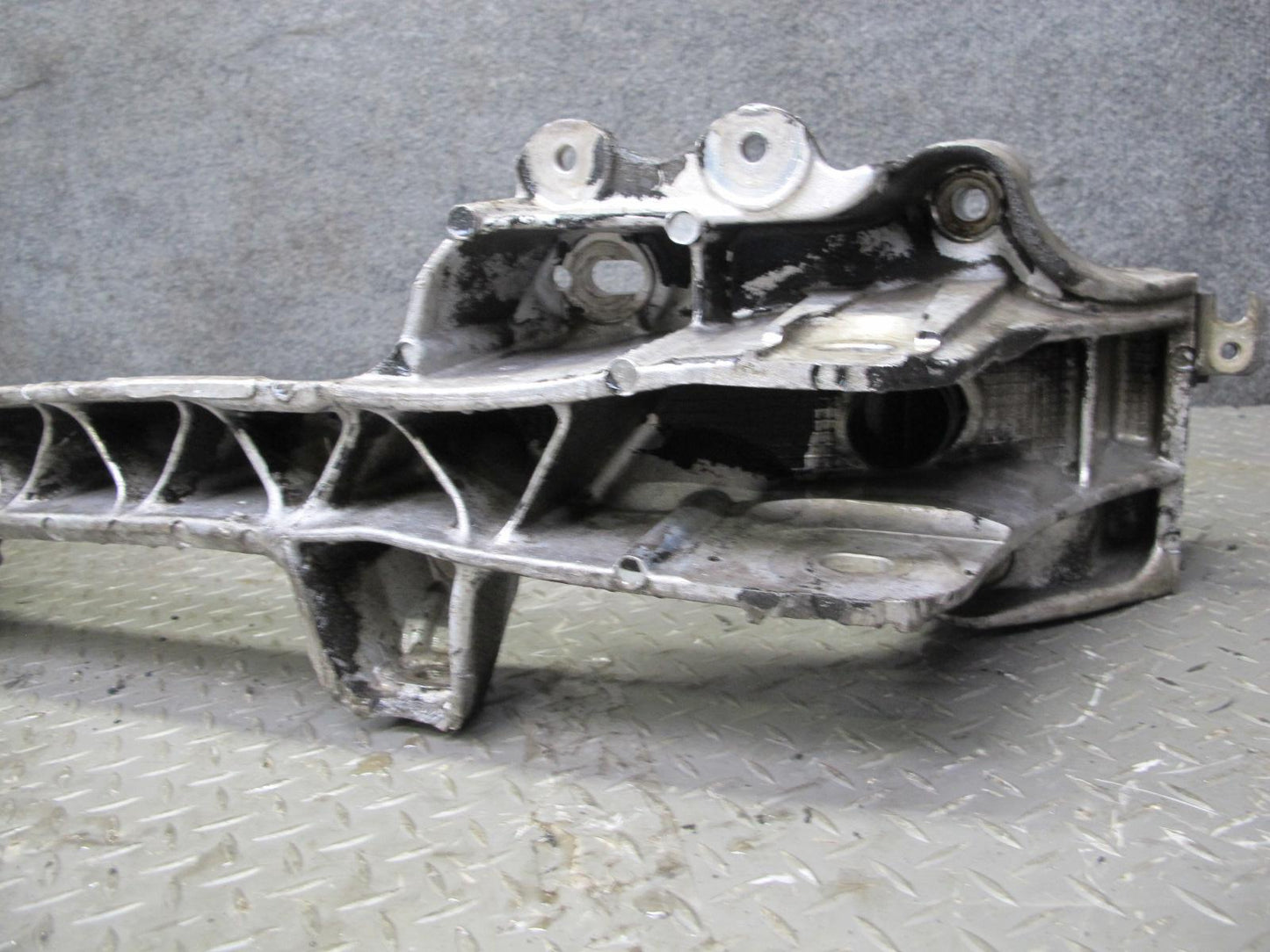 92-00 Lexus JZZ31L SC400 SC300 Front Engine Subframe Crossmember OEM