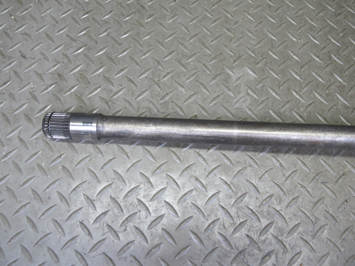 2010-2014 BMW E71 X6M AWD Front Right Suspension Axle Shaft