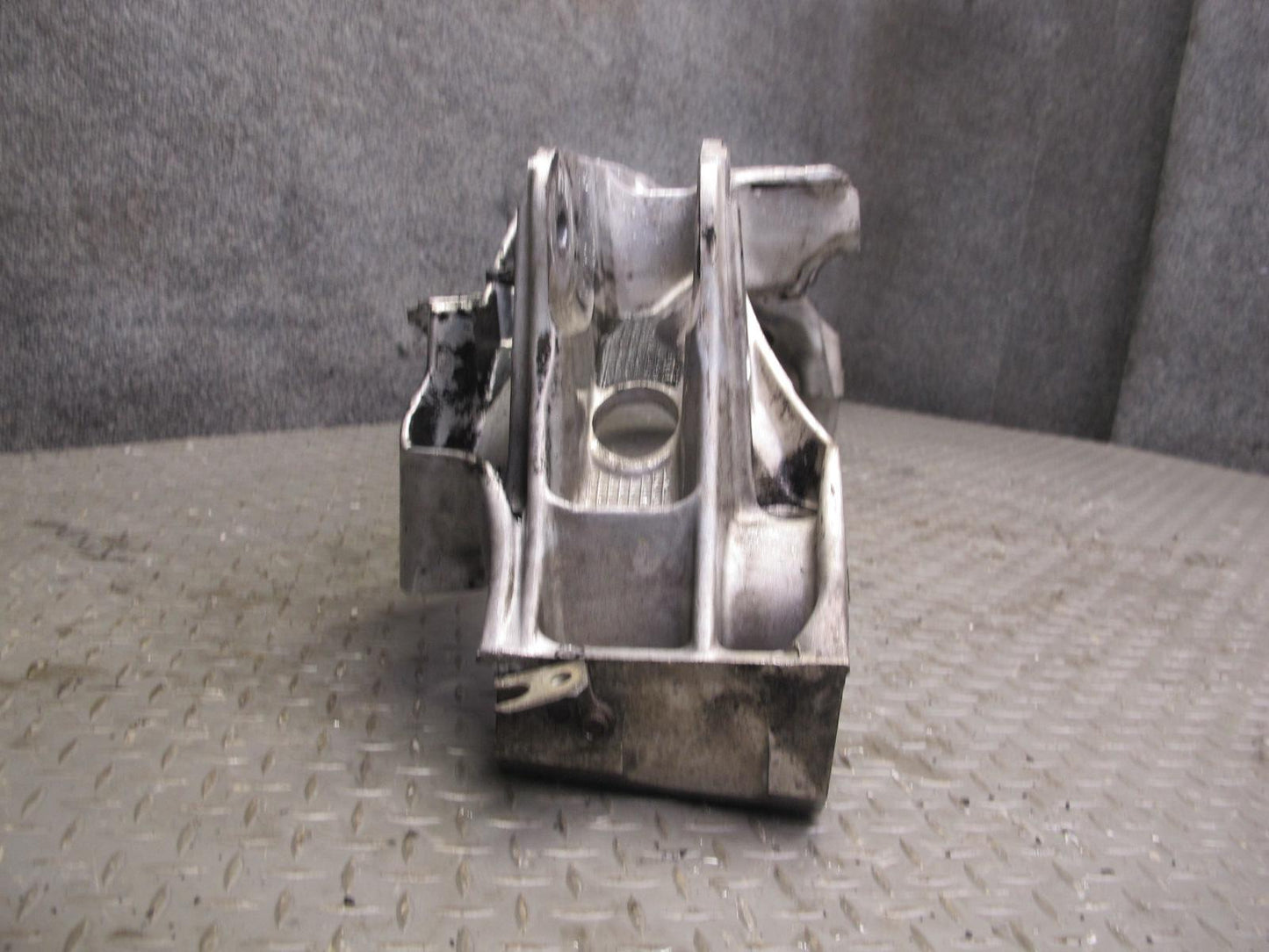 92-00 Lexus JZZ31L SC400 SC300 Front Engine Subframe Crossmember OEM