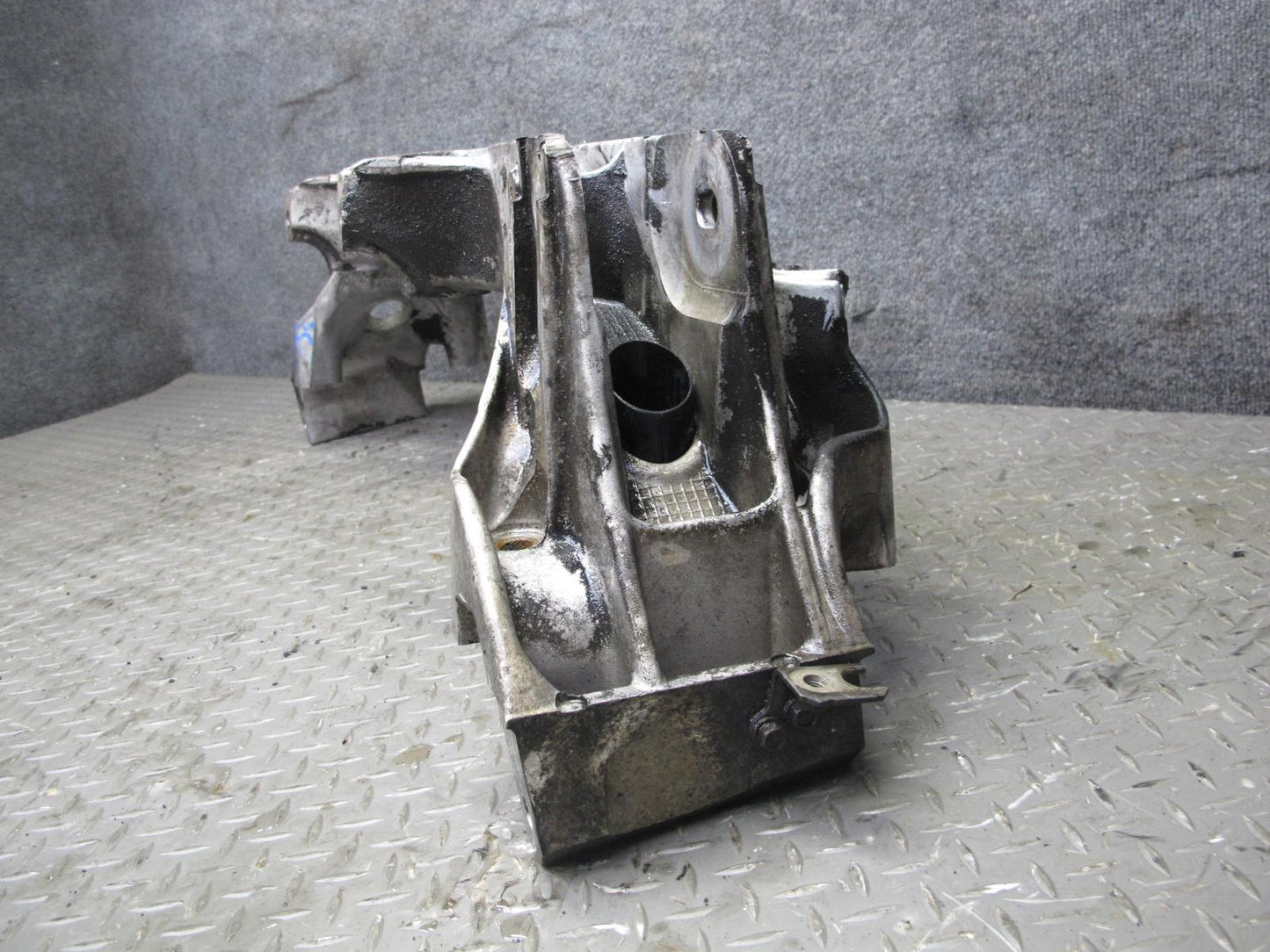 92-00 Lexus JZZ31L SC400 SC300 Front Engine Subframe Crossmember OEM