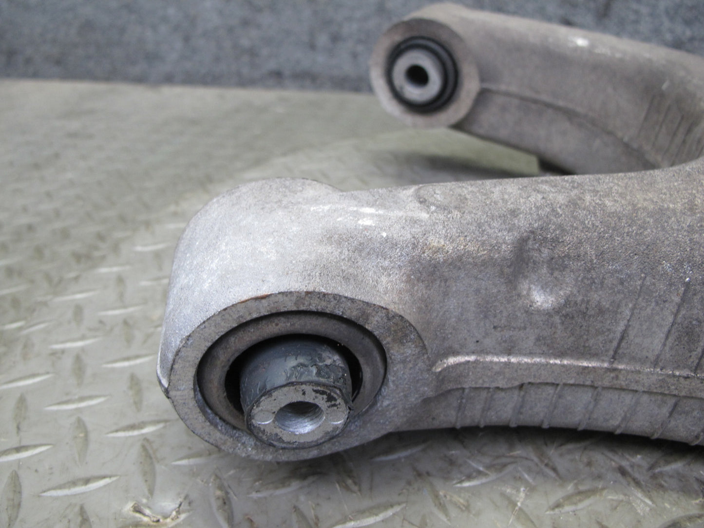 2010-2014 BMW E71 X6M Rear Right Suspension Control Arm Set of 4