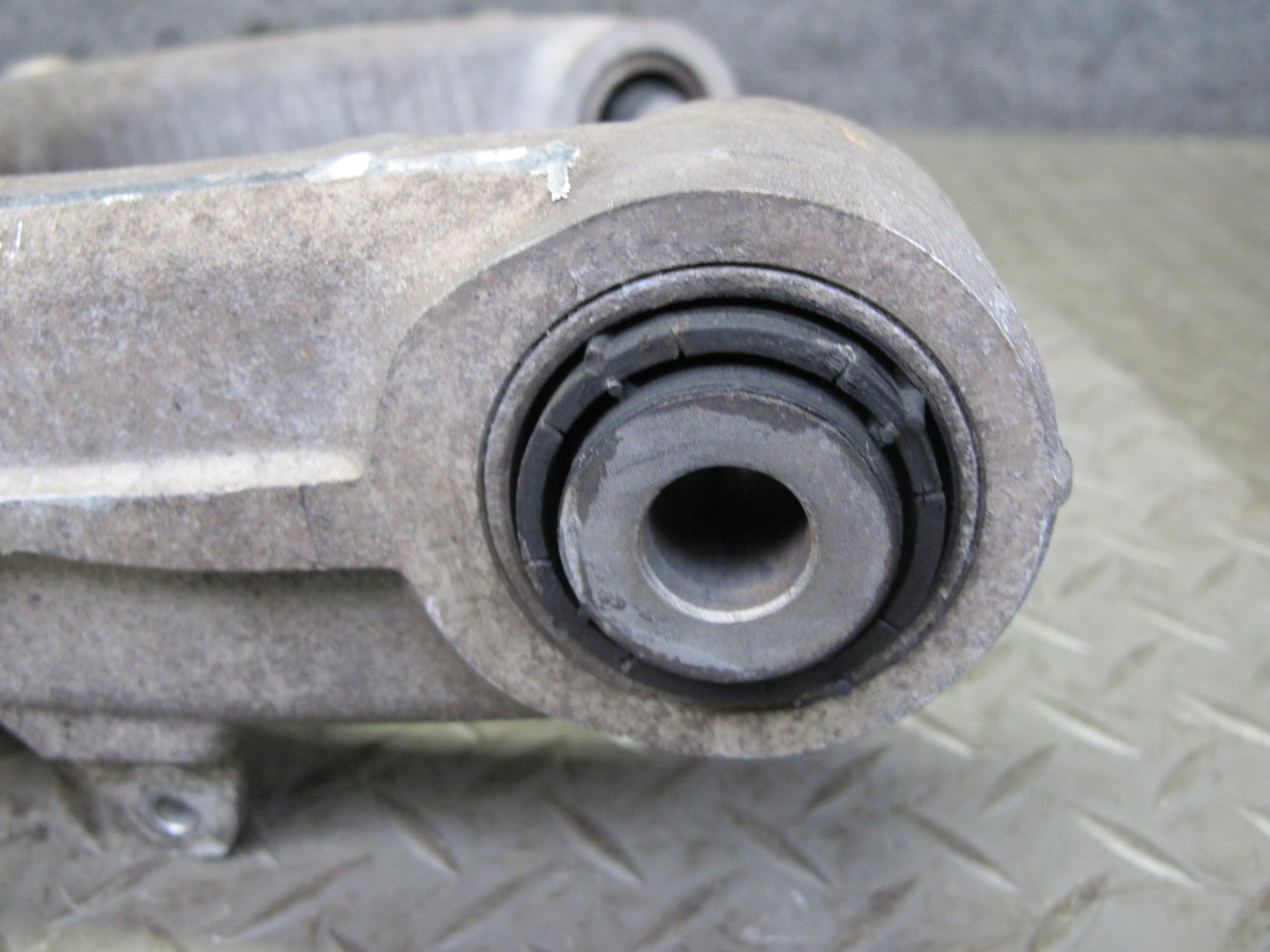 2010-2014 BMW E71 X6M Rear Right Suspension Control Arm Set of 4