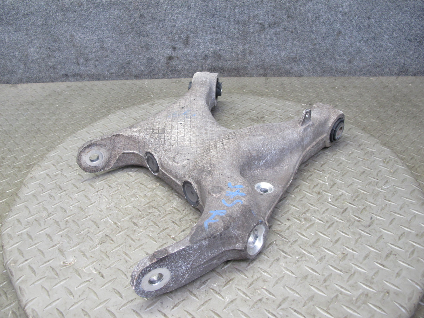 2010-2014 BMW E71 X6M Rear Left Suspension Control Arm Set of 4