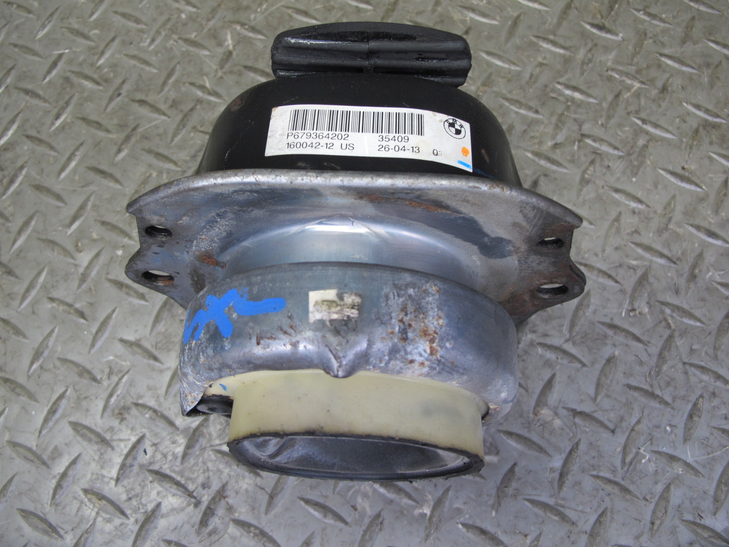 2010-2014 BMW E71 X6M Engine Motor Left & Right Mount Set of 2