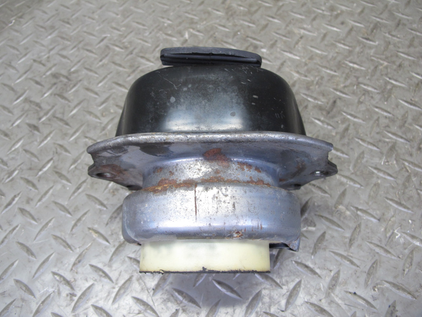 2010-2014 BMW E71 X6M Engine Motor Left & Right Mount Set of 2