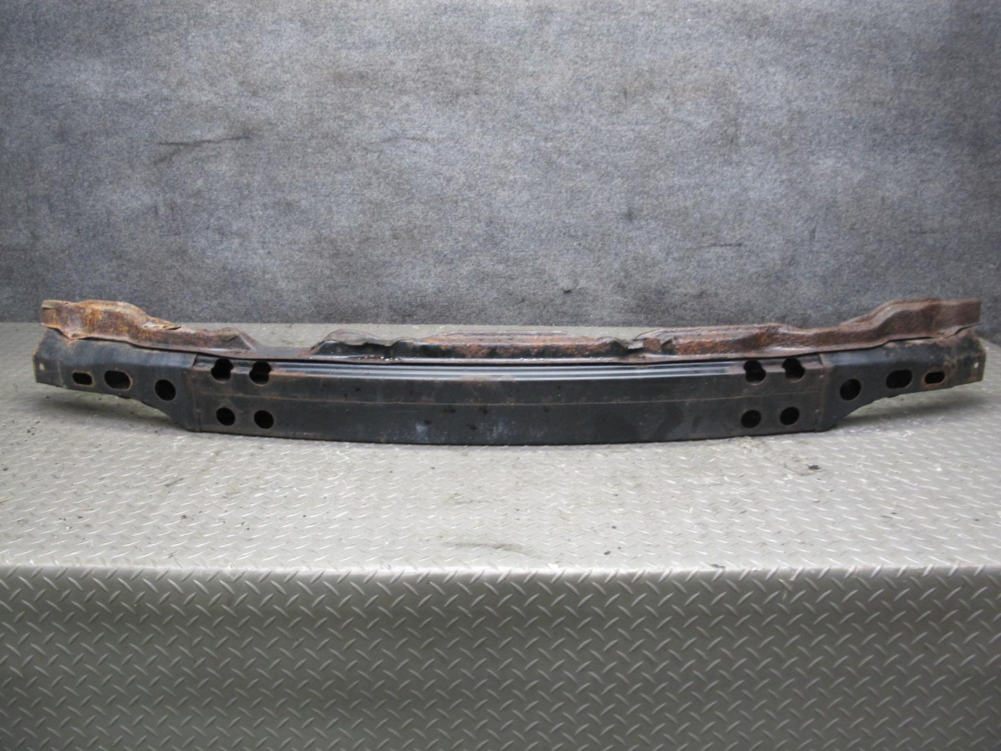 1998-2002 Lexus J100 LX470 Front Bumper Reinforcement Impact Crash Bar