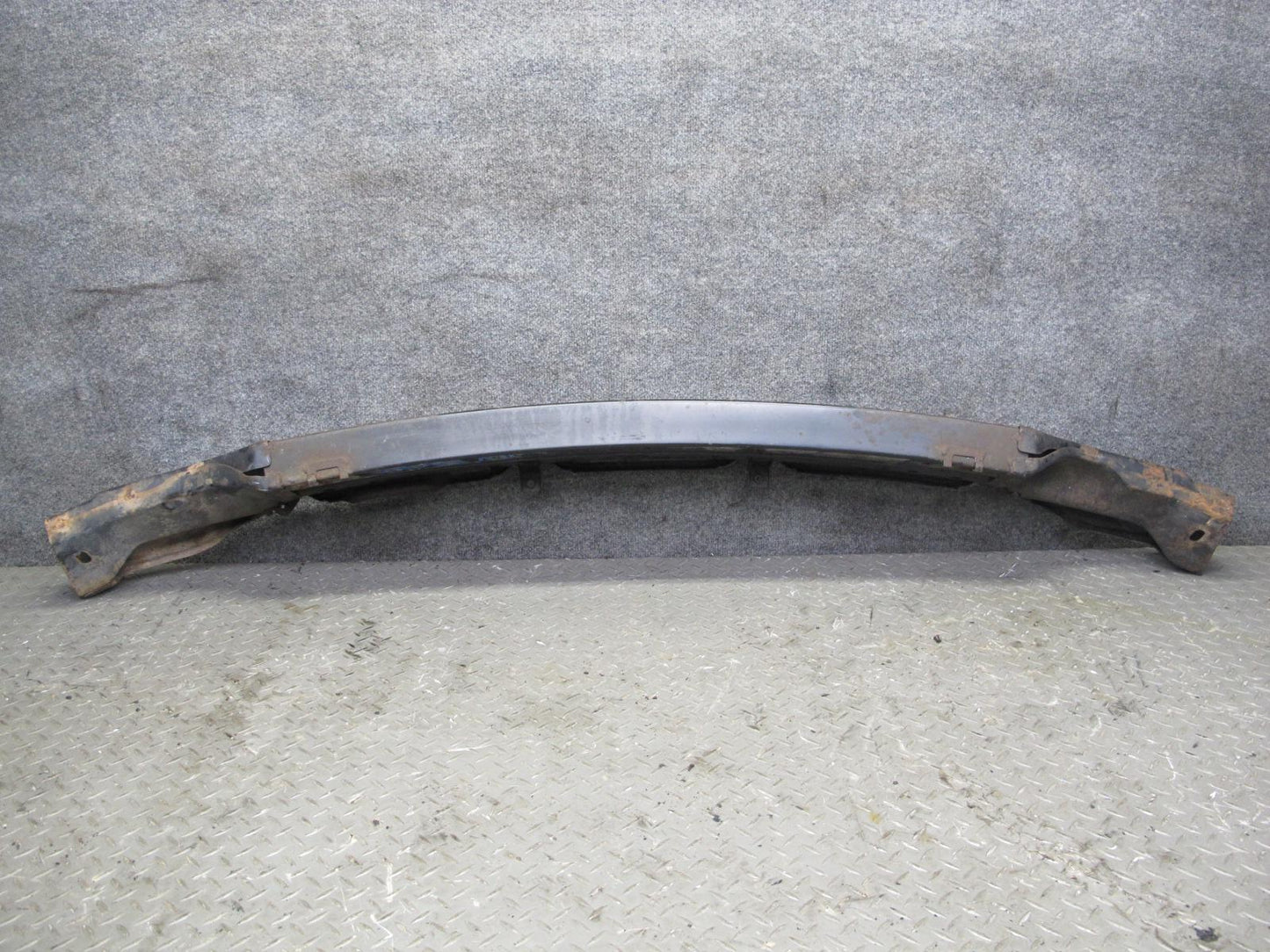 1998-2002 Lexus J100 LX470 Front Bumper Reinforcement Impact Crash Bar