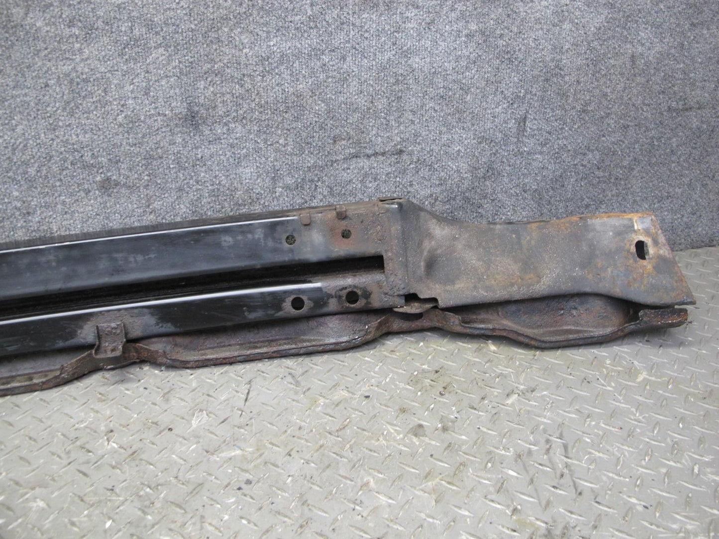 1998-2002 Lexus J100 LX470 Front Bumper Reinforcement Impact Crash Bar