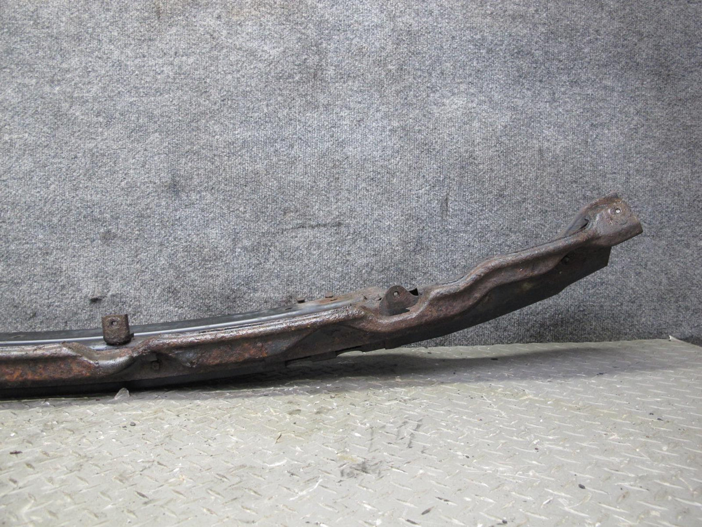 1998-2002 Lexus J100 LX470 Front Bumper Reinforcement Impact Crash Bar