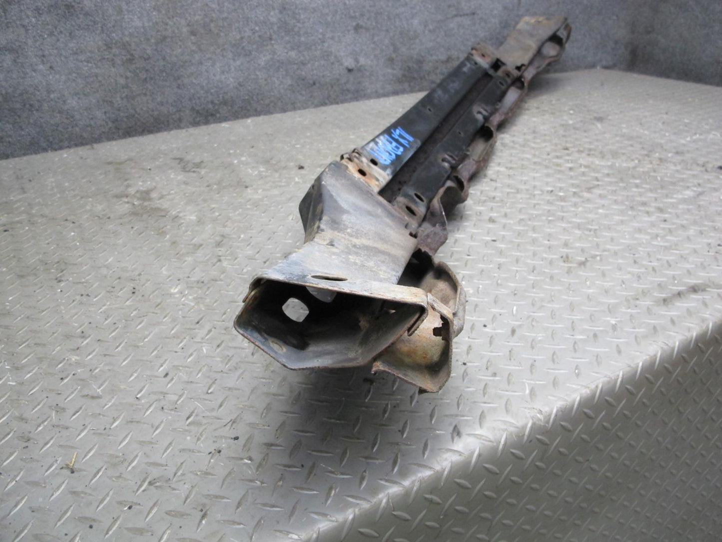 1998-2002 Lexus J100 LX470 Front Bumper Reinforcement Impact Crash Bar