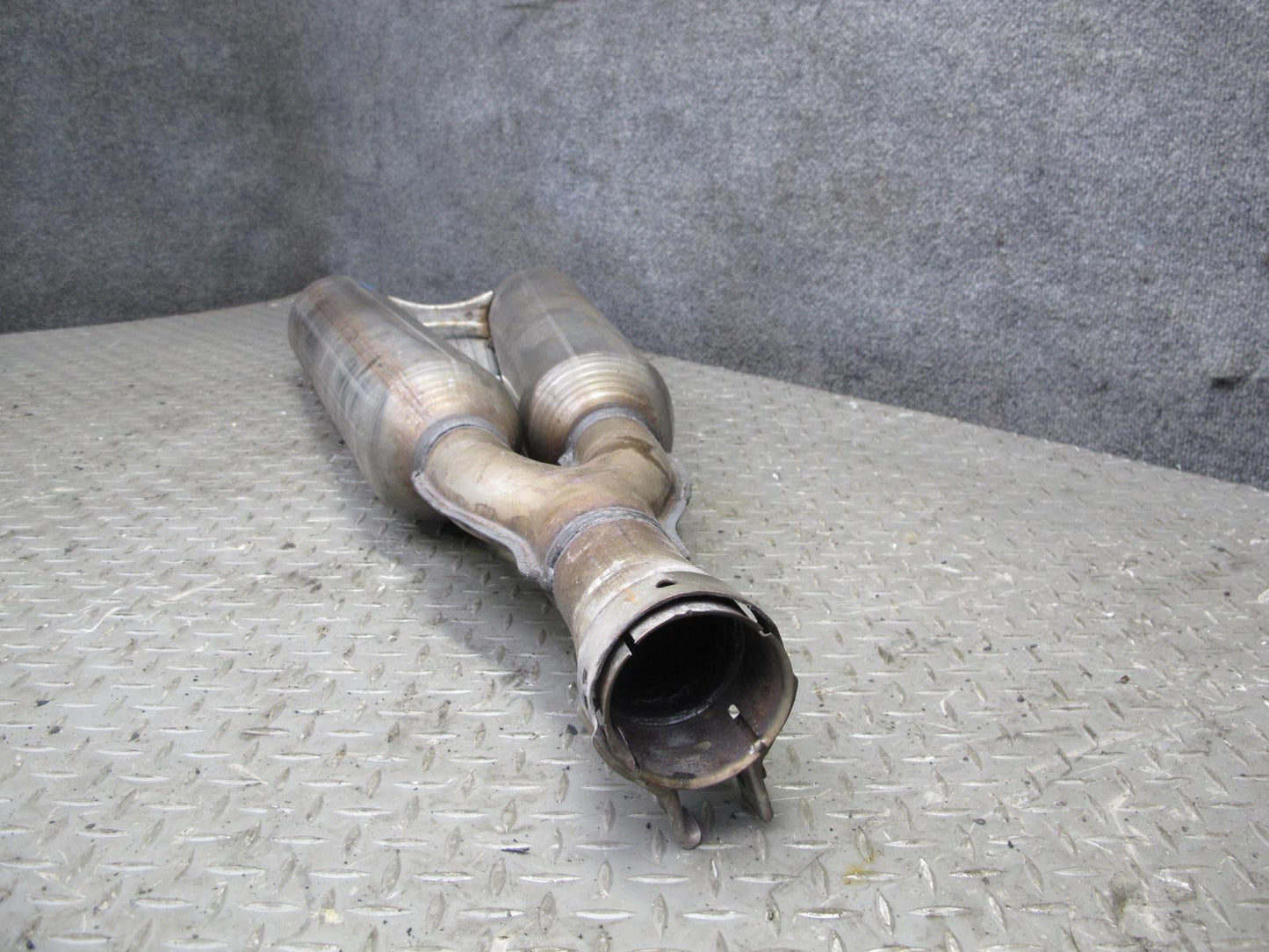 01-06 Lexus LS430 UCF30L Center Exhaust Pipe OEM