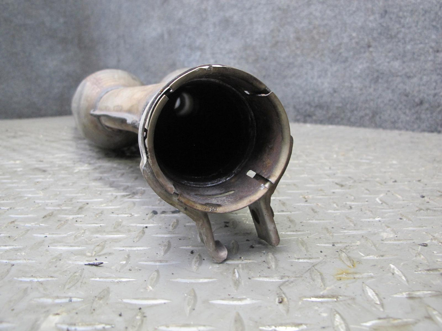 01-06 Lexus LS430 UCF30L Center Exhaust Pipe OEM