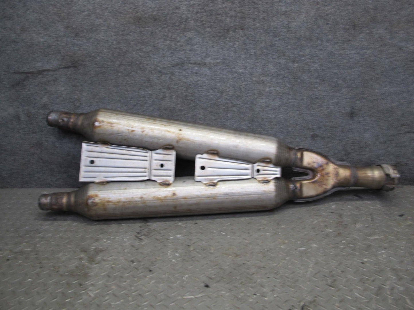 01-06 Lexus LS430 UCF30L Center Exhaust Pipe OEM