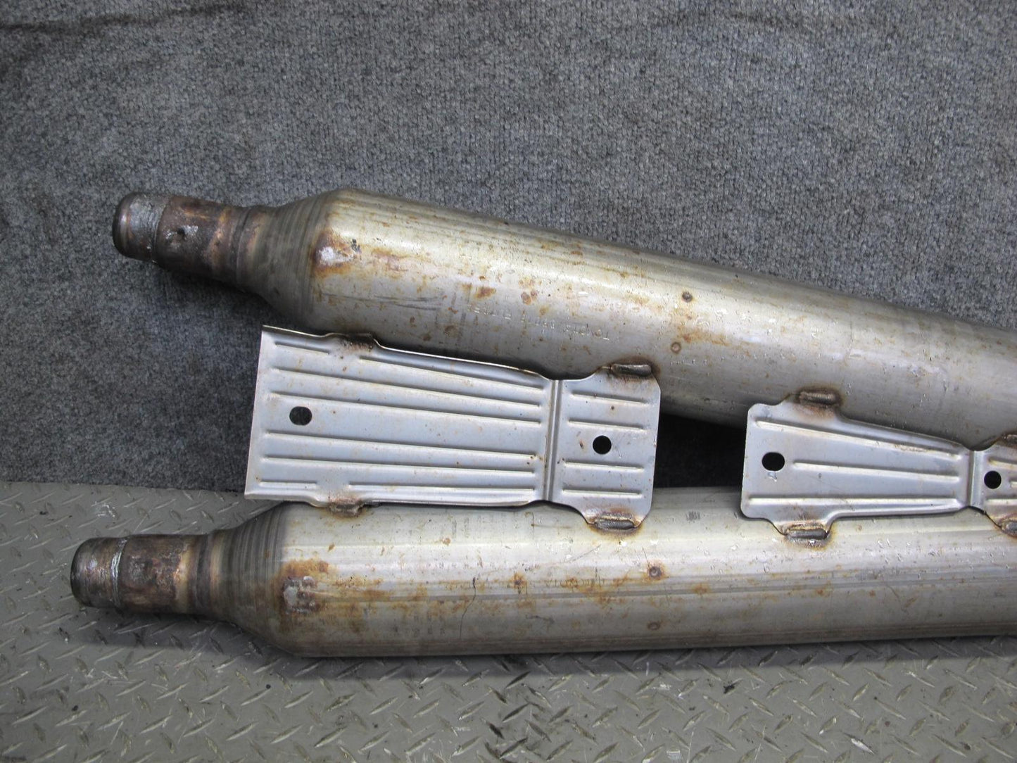 01-06 Lexus LS430 UCF30L Center Exhaust Pipe OEM
