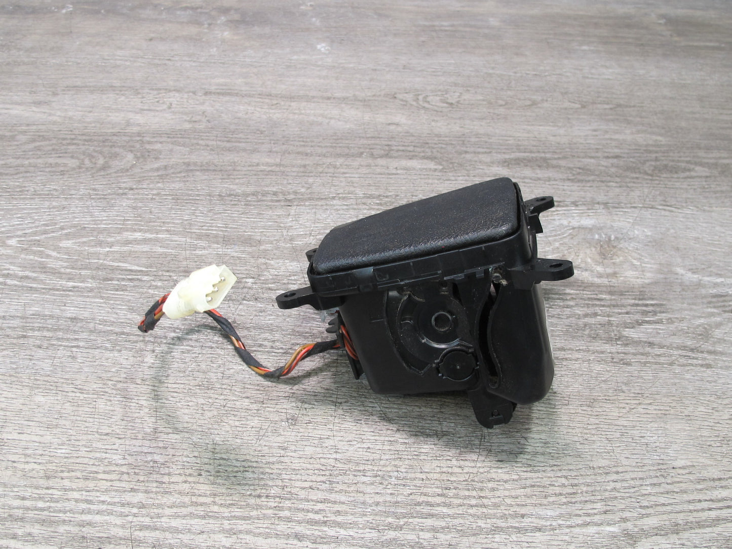 2012-2018 BMW F12 F13 M6 S63T Front Center Console Ashtray Storage Cubby Trim