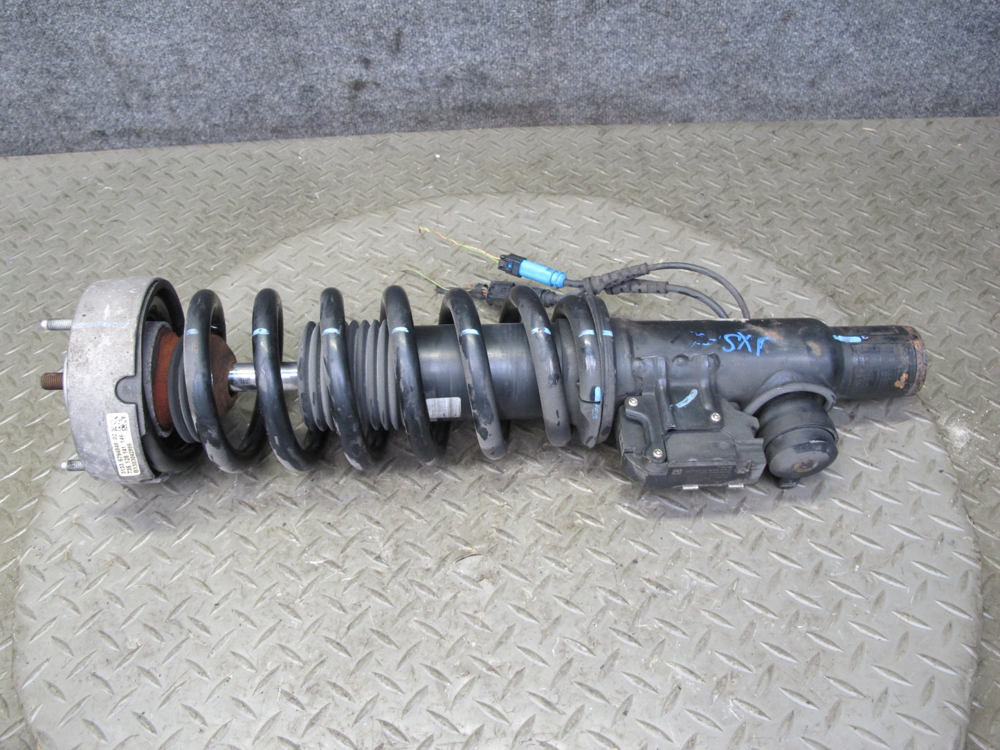 2010-2013 BMW E70 E71 X5M X6M Front VDC Strut Shock Absorber Set of 2 86K Miles