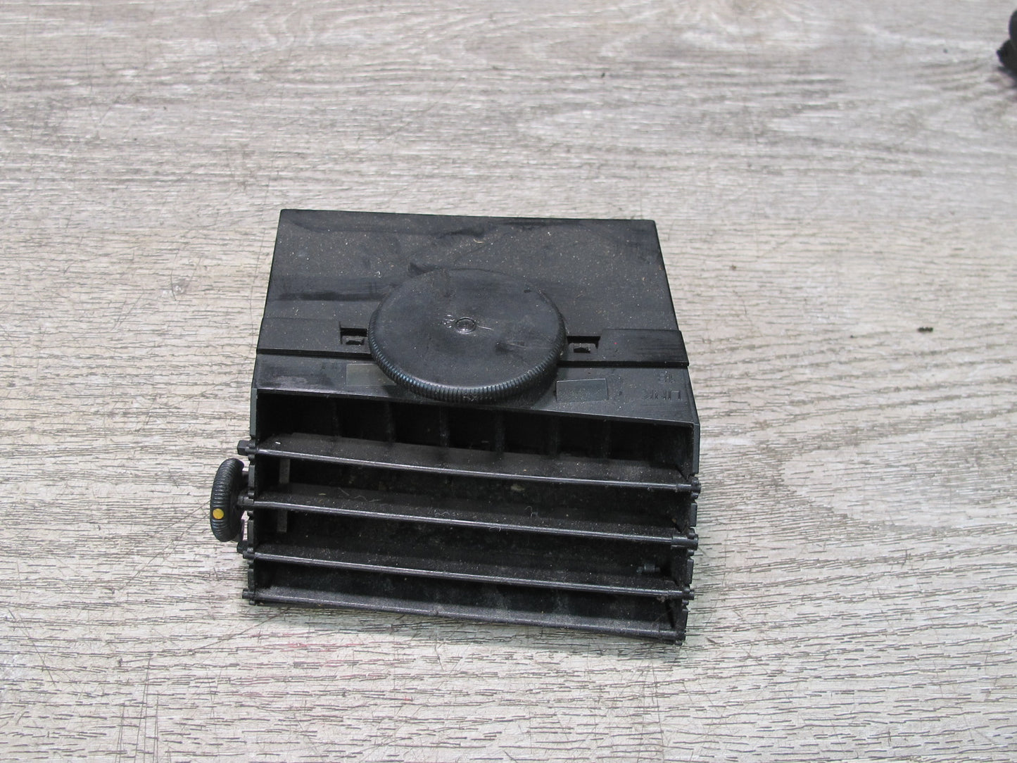 90-91 Chevrolet Corvette C4 10pcs Dash Dashboard AC Air Vent Trim Grille Set OEM