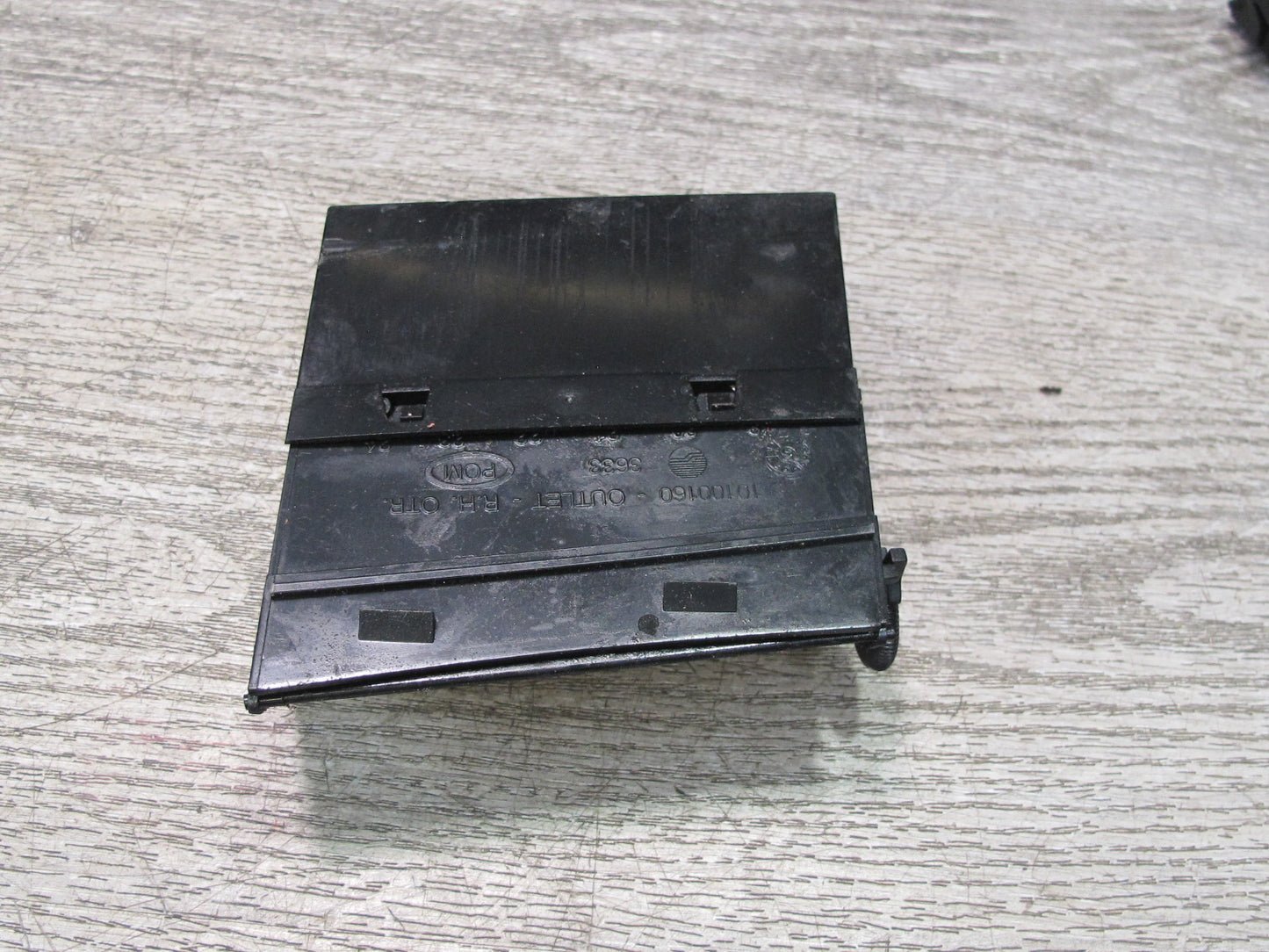 90-91 Chevrolet Corvette C4 10pcs Dash Dashboard AC Air Vent Trim Grille Set OEM