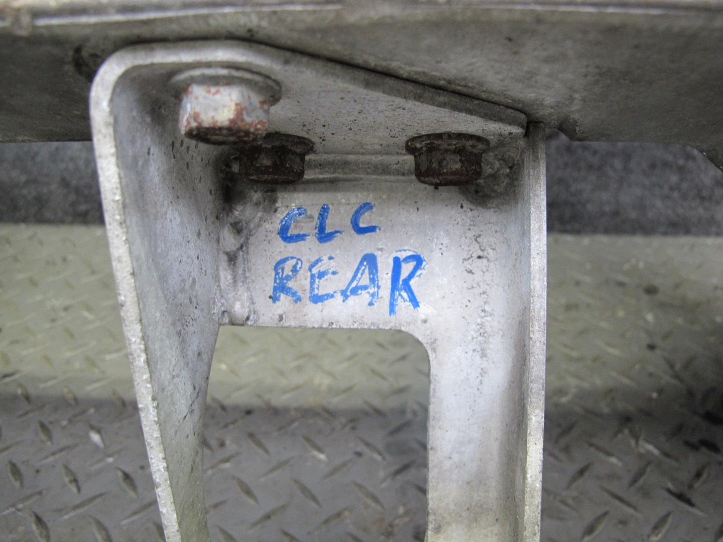 97-98 Chevrolet Corvette C5 Rear Suspension Subframe Crossmember Carrier OEM