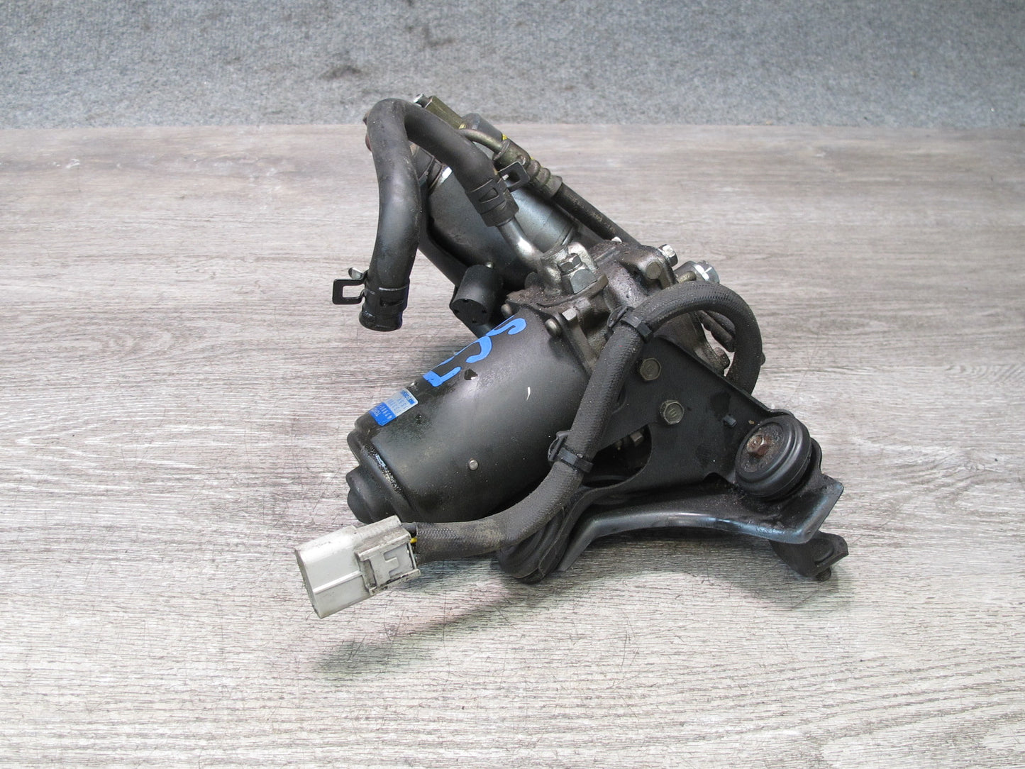 92-95 Lexus JZZ31L SC400 SC300 Anti Lock Brake ABS Pump w Accumulator Assy OEM