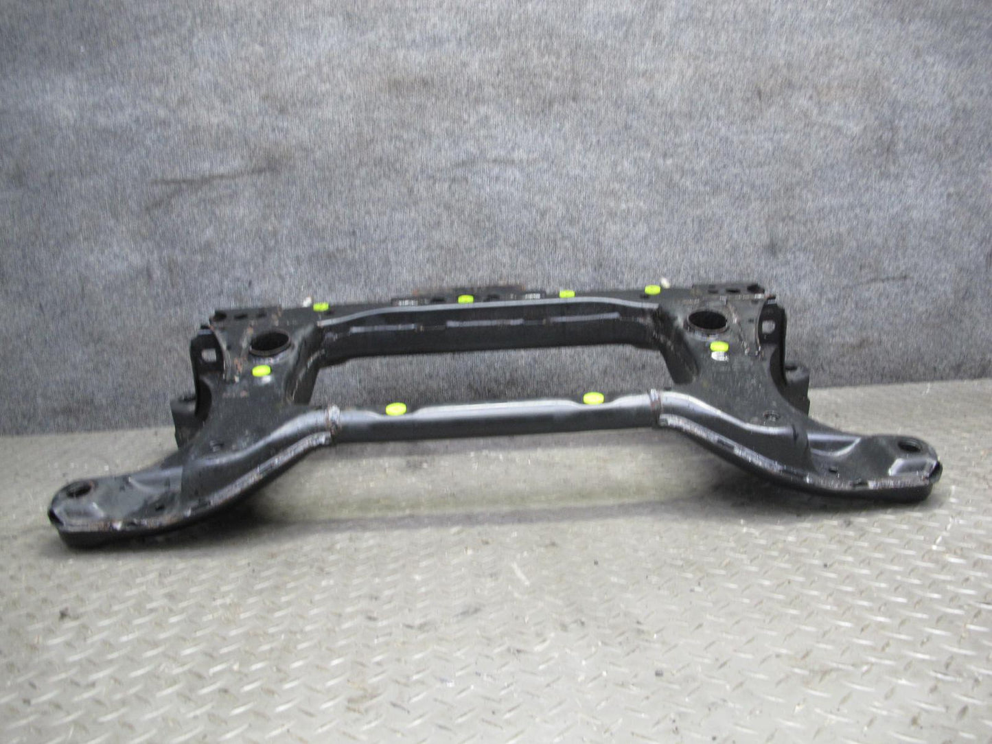 04-06 Lexus UCF30L LS430 Front Suspension Subframe Crossmember Cradle 116K OEM