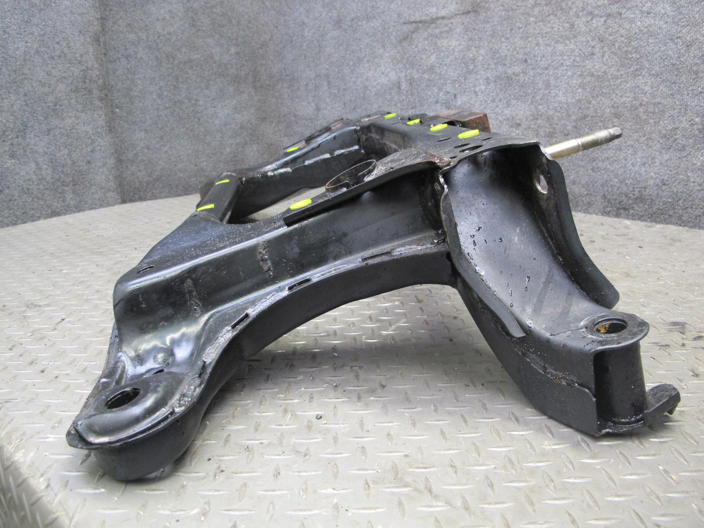 04-06 Lexus UCF30L LS430 Front Suspension Subframe Crossmember Cradle 116K OEM