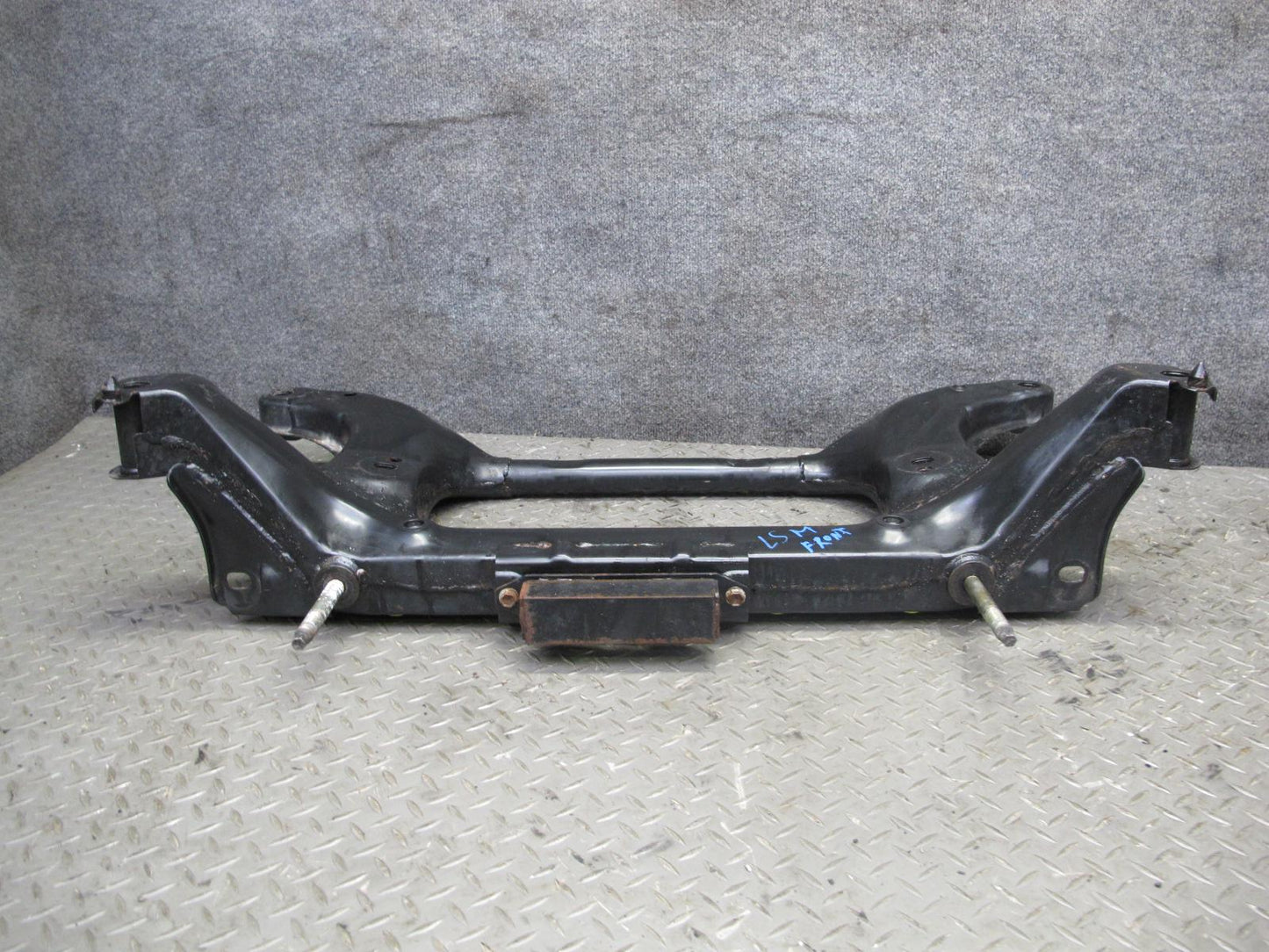 04-06 Lexus UCF30L LS430 Front Suspension Subframe Crossmember Cradle 116K OEM