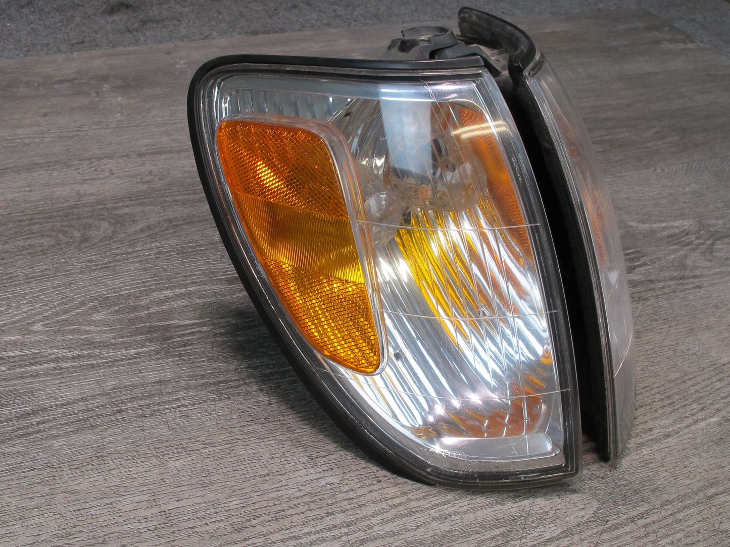 1998-2002 Lexus J100 LX470 Left & Right Side Turn Signal Light Corner Lamp Set