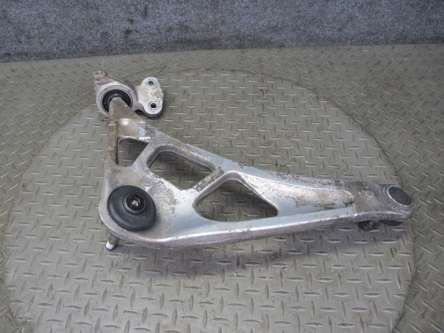 2001-2006 BMW E46 M3 S54 Front Right Pass Side Lower Control Arm Wishbone